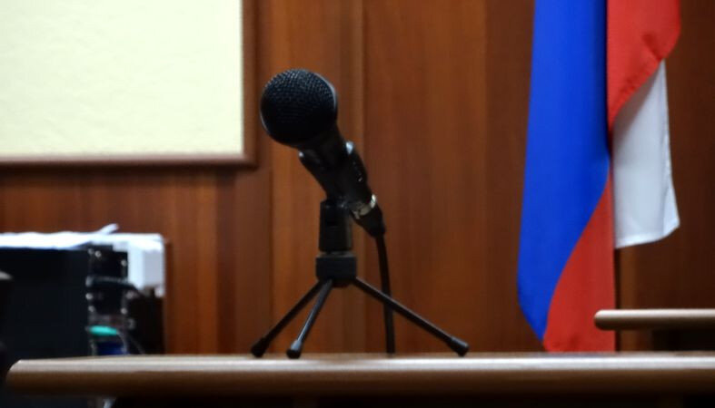 Рассмотрение заявления прокурором