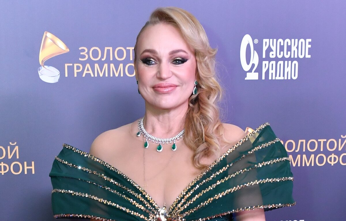 уходи оставь телефон. оставь меня и уходи. уходи оставь телефон. стихи. стихотворение приходи.