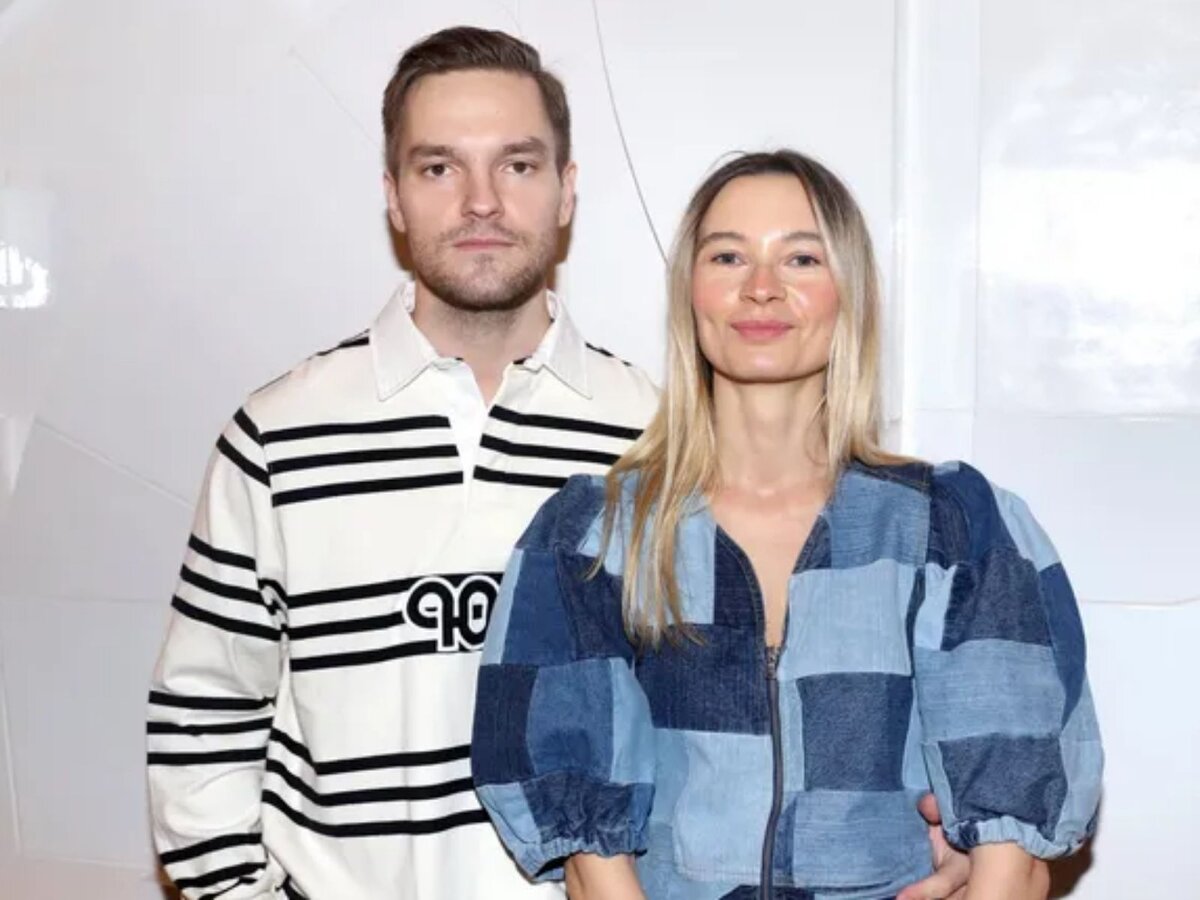 Никита Волков с женой Еленой