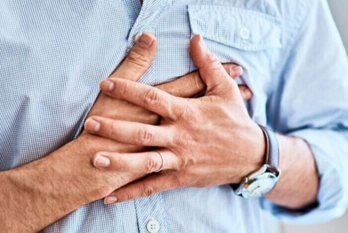 Возникать жгучие боли в. Отравление ядом первая помощь. Клинические проявления острого панкреатита. Возникать жгучие боли в. Резкая острая боль в животе.