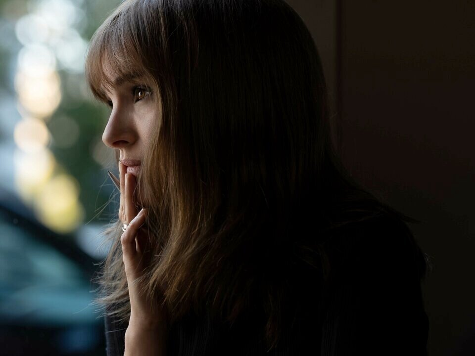 Кадр из фильма «Май декабрь», 2023 год, режиссер Тодд Хейнс