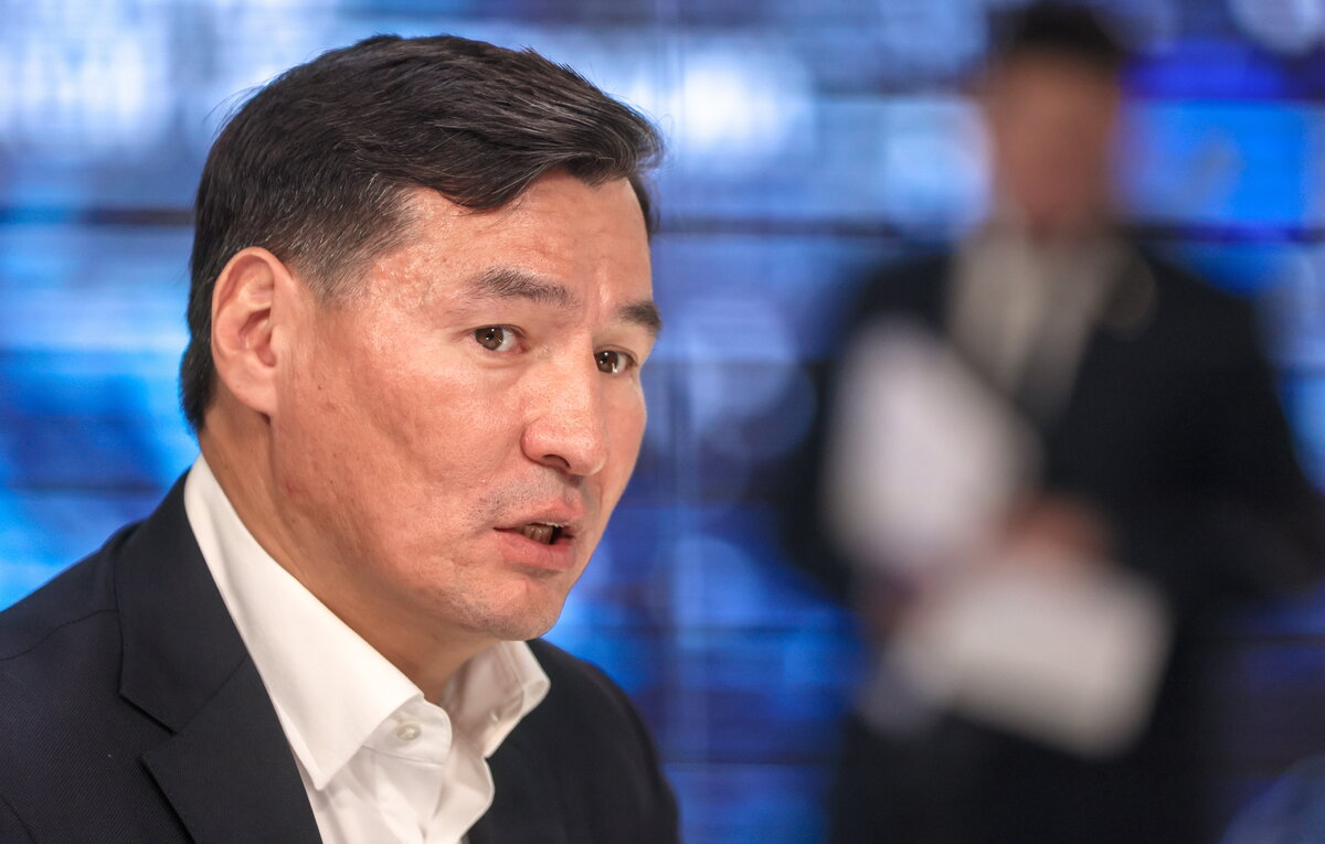 Фидик лого. Европейская ассоциация гимнастики. Международная федерация гимнастики 1881. Fiba эмблема. Международная федерация гимнастики.