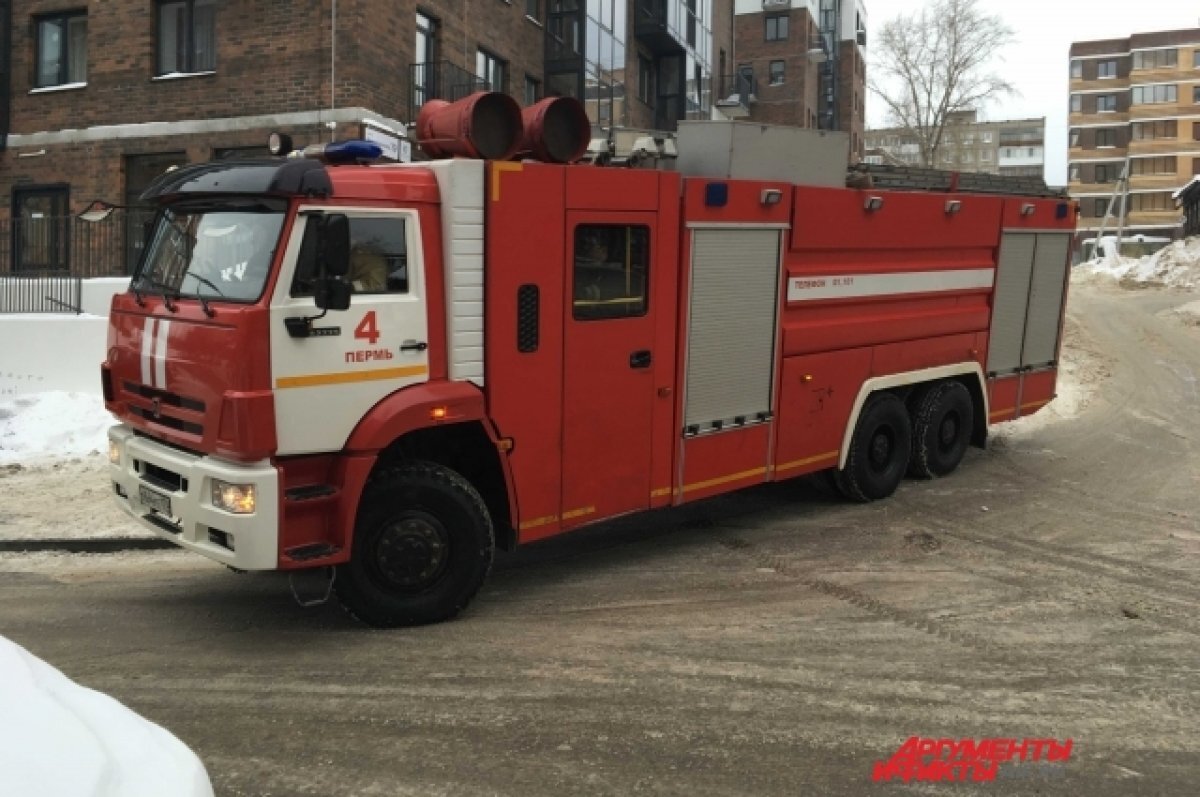 В ГИБДД рассказали о пожарной машине, едва не сбившей пермячку 29 января |  АиФ–Пермь | Дзен