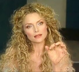 Мише́ль Пфа́йффер-Сон в летнюю ночь 