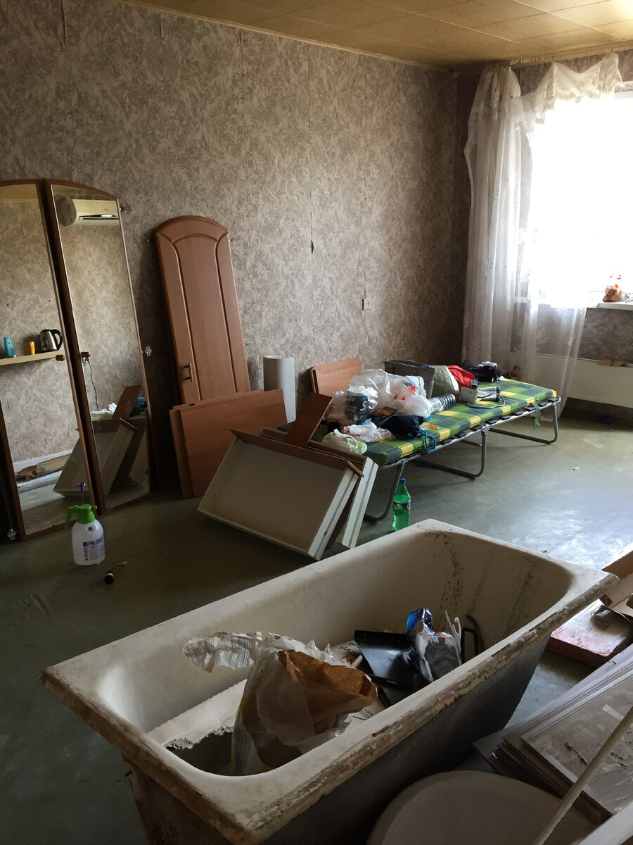 Состояние нашей новой 2-комн. квартиры на момент покупки, 2017г.