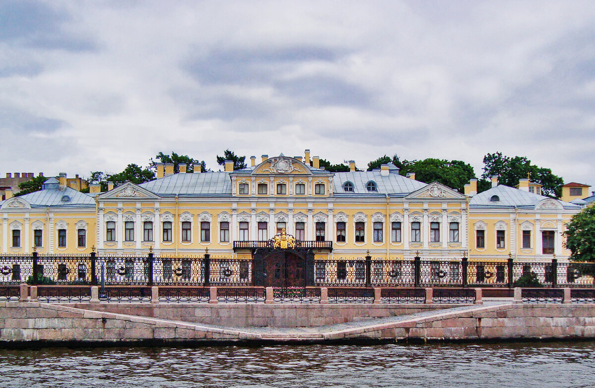 История знаменитой ограды Шереметевского дворца (Фонтанного дома) в  Санкт-Петербурге | Ковка Арт Дизайн | Дзен