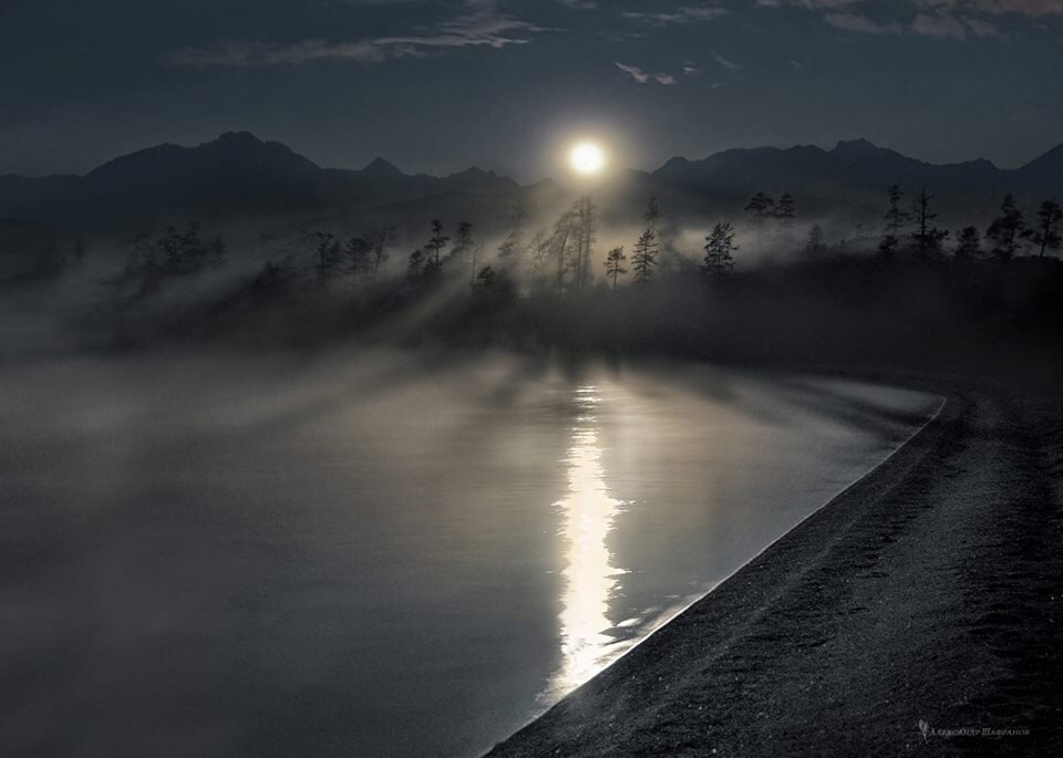Рис. 16 Лунный вечер на Колыме. Автор фото — Александр Шафранов