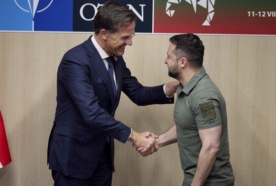    Президент Украины Владимир Зеленский и премьер-министр Нидерландов Марк Рютте