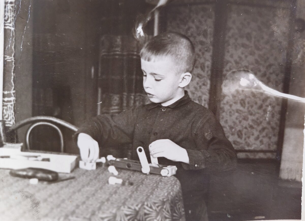 Я примерно в 8 лет