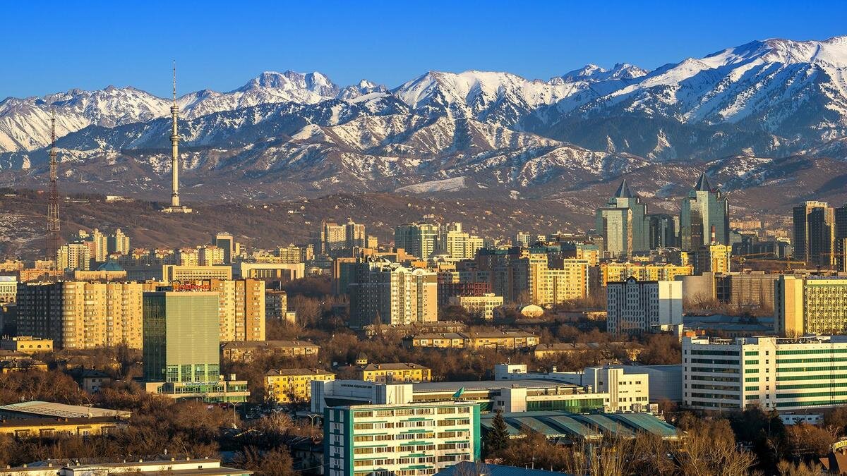 алматы высота над уровнем. высота гор над уровнем моря. алма-ата пик талгар. заилийский алатау пик талгар. талгар горы город алматы.