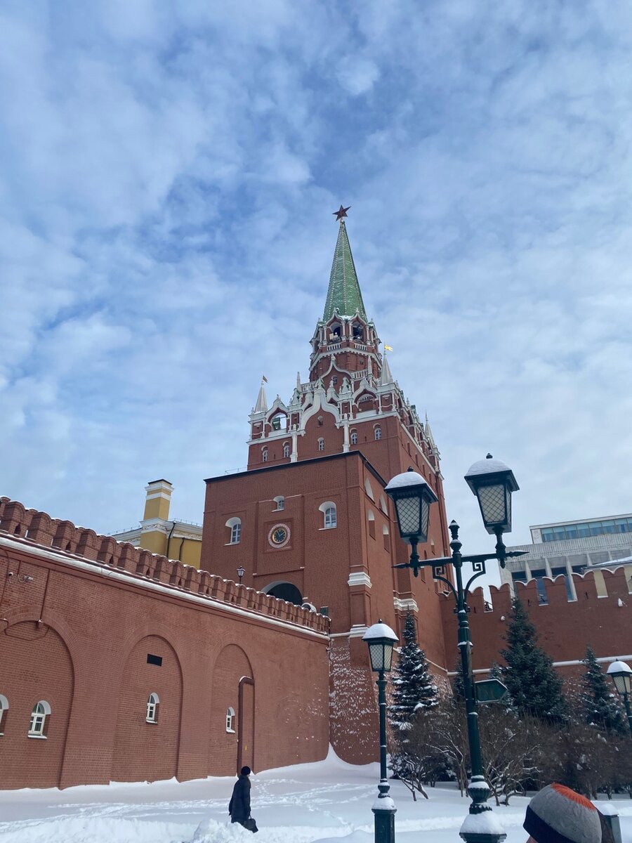 Красная площадь столицы – непременная точка каждой московской экскурсии