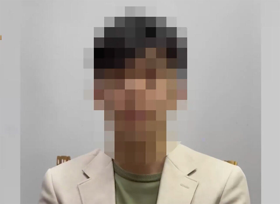 селфи парня. парень девушки выложил. парень девушки выложил. девушки на вписке. спящие девушки частное.