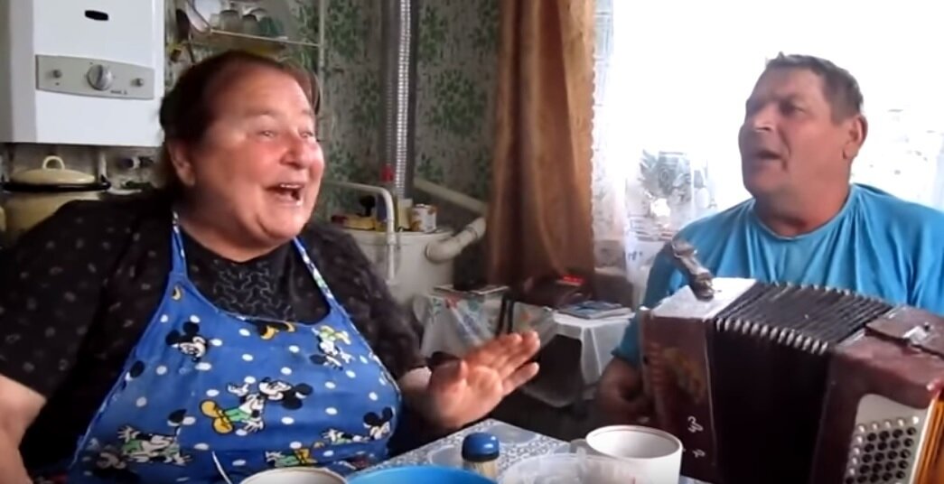 Слушать матерные под гармонь. Ивалера. Валера песня видео. Снова стою одна