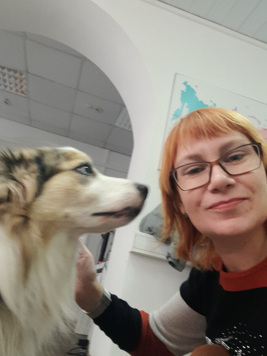 Как-то искала работу, пришла на собеседование,  а там такой секьюрити)