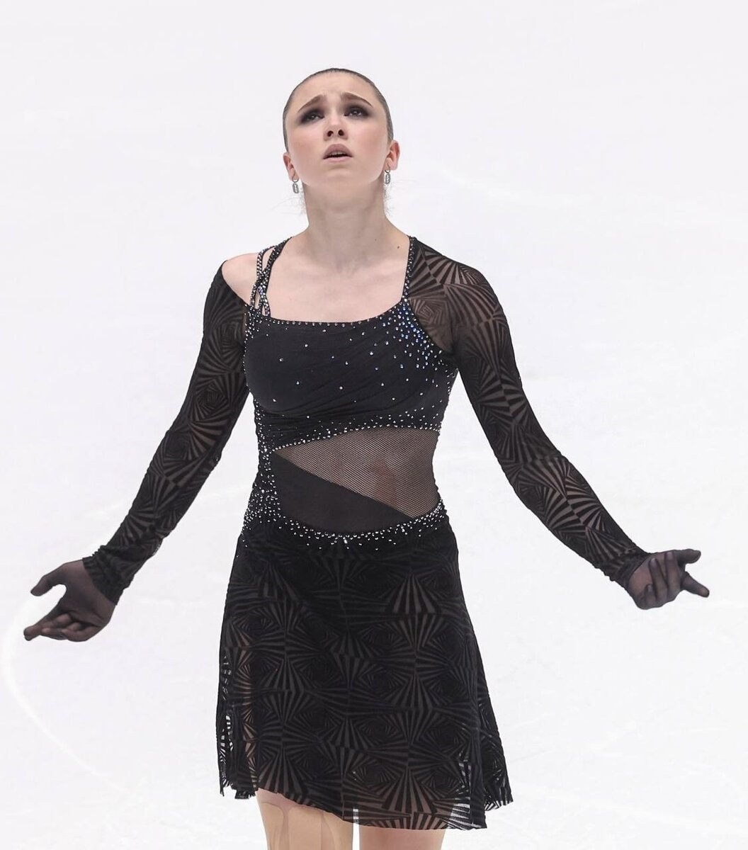 Петр гуменник 2022. Майя хромых гран при 2021. Майя фигурное катание. Софья акатьева фигуристка. Майя хромых фигуристка.