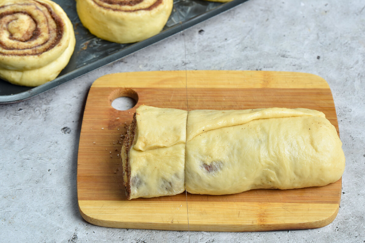 Сдобные булочки при какой температуре выпекать. Разные рецепты. Булочки запекаются в духовке. При какой температуре выпечка дрожжевого теста. Булочки в электродуховке.