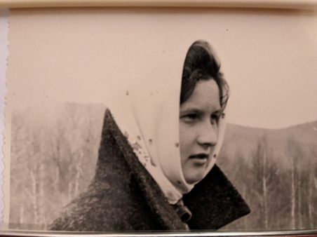 В таком платочке наша героиня и прибыла во Владивосток.