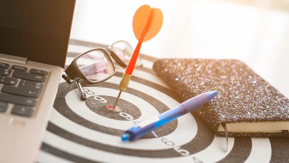 Деньги богатство. Открытки хочу денег. Когда нет работы. Хочу денег но не получается. Высказывания про деньги.