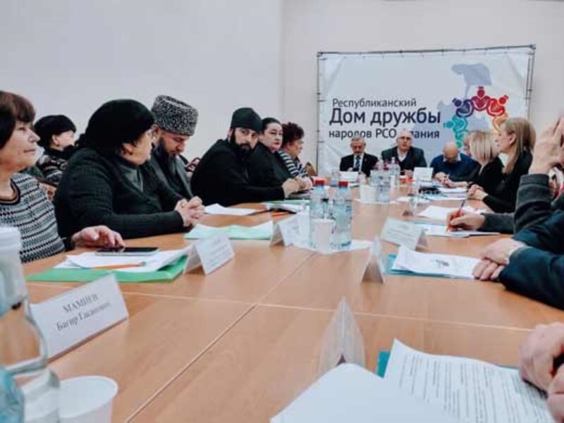 надпись традиции. сохраняя традиции создаем. сохраняя традиции создаем. сохраняя традиции создаем. княжпогостского района быт.