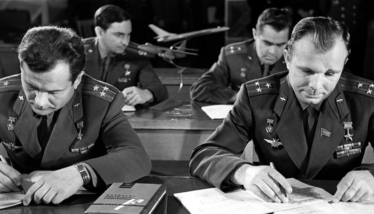 армавирских летчиков. армавирское летное военное училище. плетнев федор армавирское летное училище. военное лётное училище в армавире. военное лётное училище в армавире.