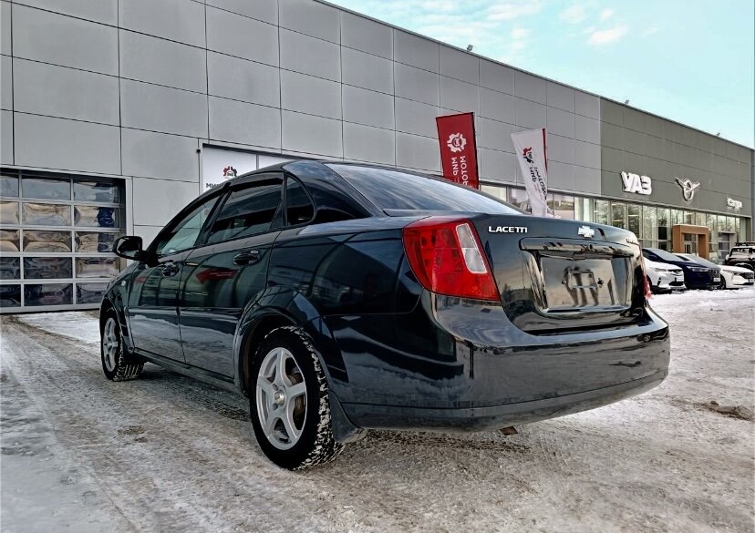 Популярные авто. Самое надежное. Самые надёжные автомобили. Самые надёжные автомобили. Самая надежная марка авто в мире.