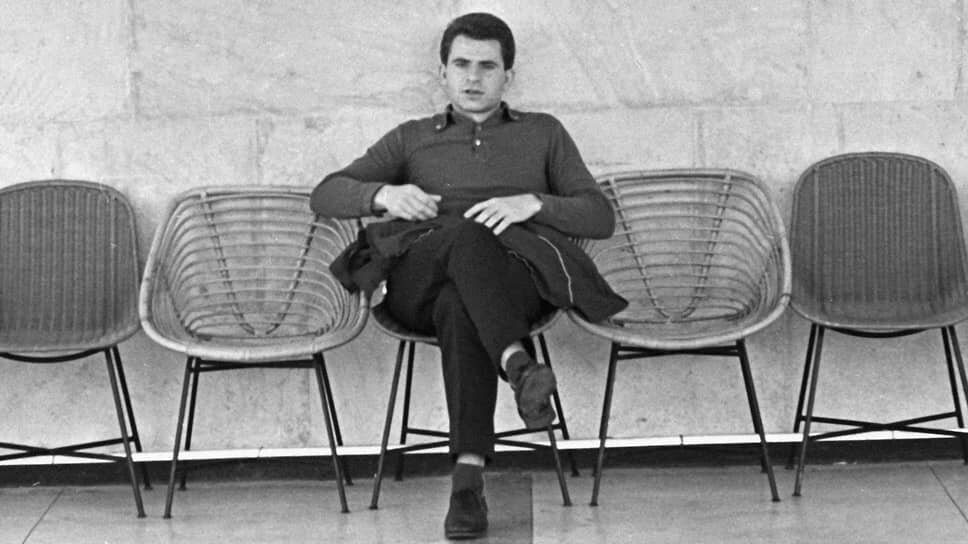 Ленивый человек. Эдмунд бёрк чтобы хорошие люди ничего не делали единственное. Лень. Я не могу у меня же лапки. Человек ничего не может сделать.