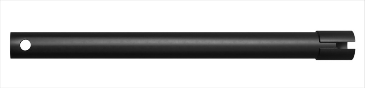 В нижнем конце удлинителя расположен переходник, которым он соединяется со сваей, на верхнем — два монтажных отверстия