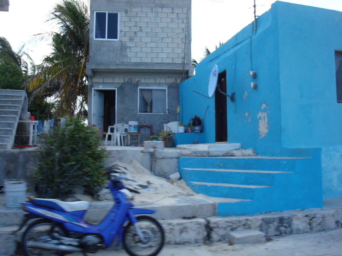 красивые надписи. заходи на страницу. статусы про любопытных людей. ты навсегда в моем сердце. открытка спасибо родителям.