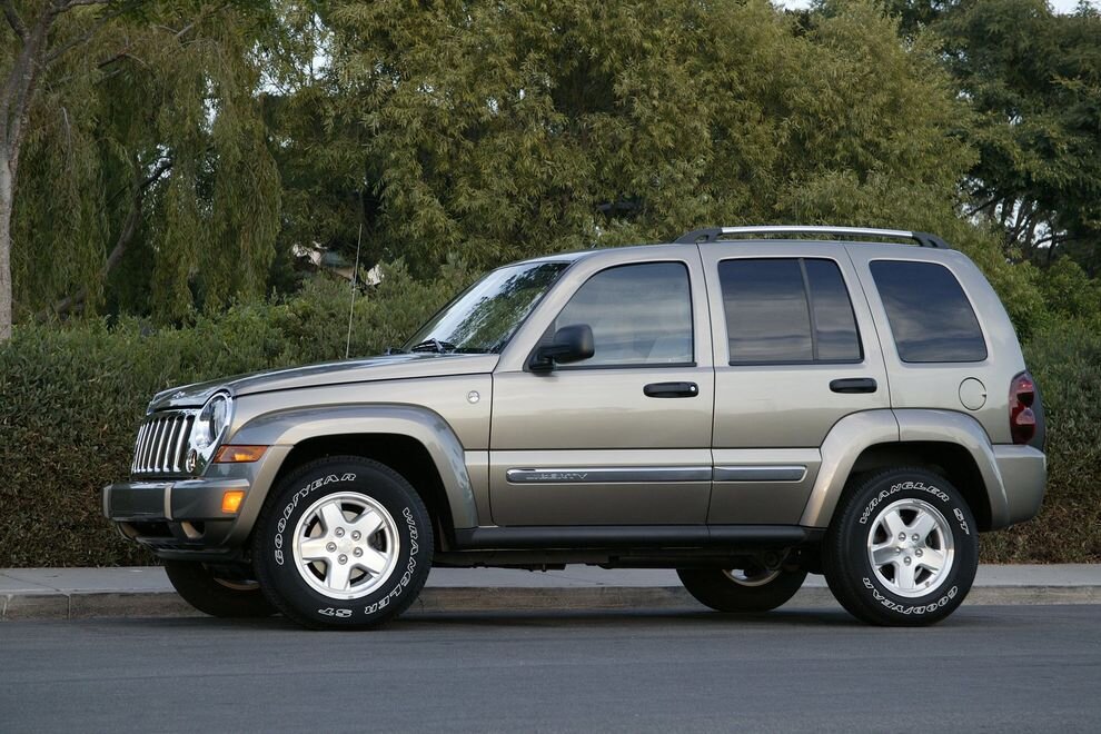 Jeep Cherokee KJ 2005
