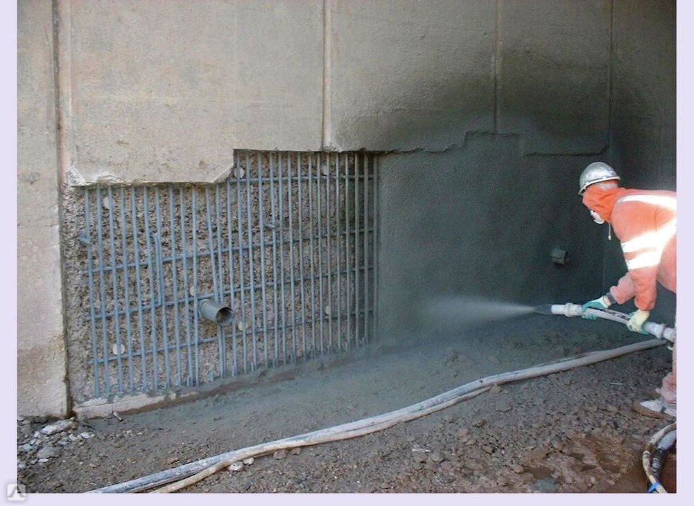 технология выполнения штукатурных работ. технология оштукатуривания поверхности. технология оштукатуривания поверхности. поверхность штукатурки. разравнивание штукатурки.