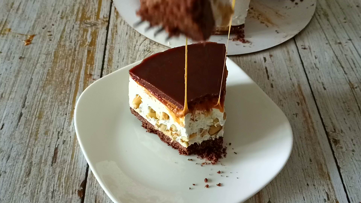 домашний хлеб. свежеиспеченный хлеб. мастер выпечка. венский кипфер выпечка. булочные в казахстане.