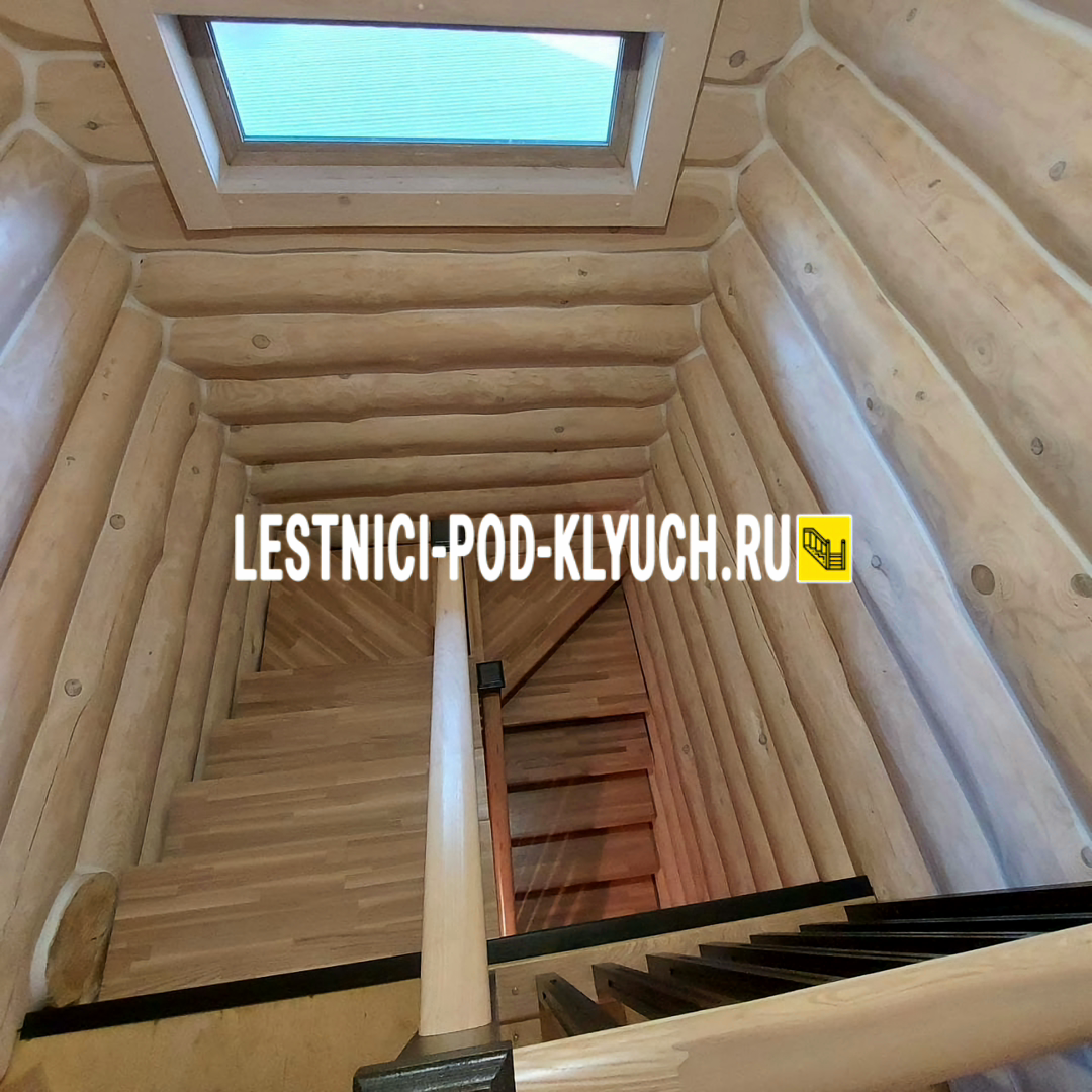 лестница в частном доме. от лестницы направо. лестница трехмаршевая п образная. лестницы маршевые, ширина 6 мм. одномаршевая лестница на 2 этаж.