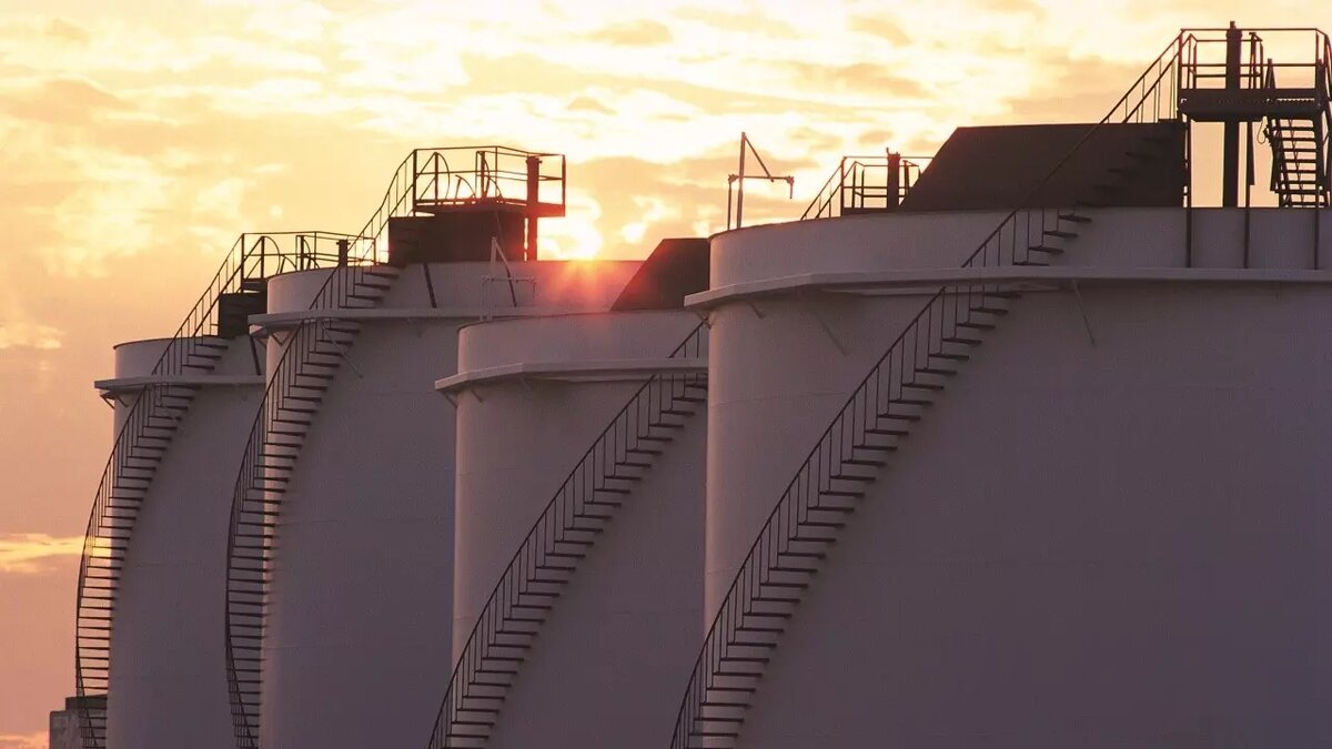     Financial Times пишет о терминале Dörtyol, который якобы поставляет российскую нефть и нефтепродукты в Европу и даже военным США