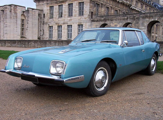 Studebaker Avanti