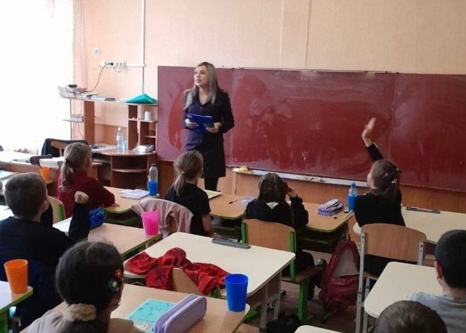 беседы для 3 класса. правила поведения вмприроде. темы бесед на экологическую тему. темы консультаций для родителей в начальной школе. правилаповедениевшколе.