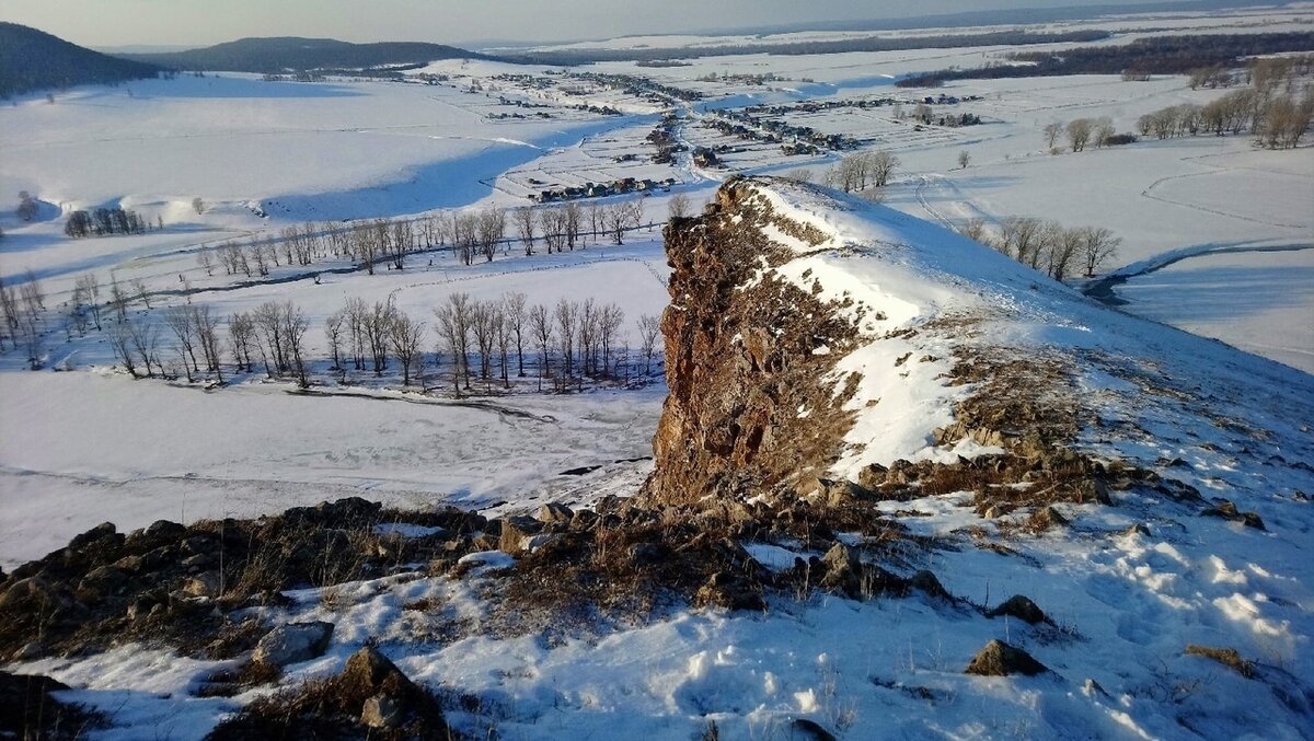 Устроим сказочный уик-энд и подарим незабываемые впечатления от дикой природы, под звуки леса и теплое дыхание лошадей с погружением в культуру и быт башкирского народа.