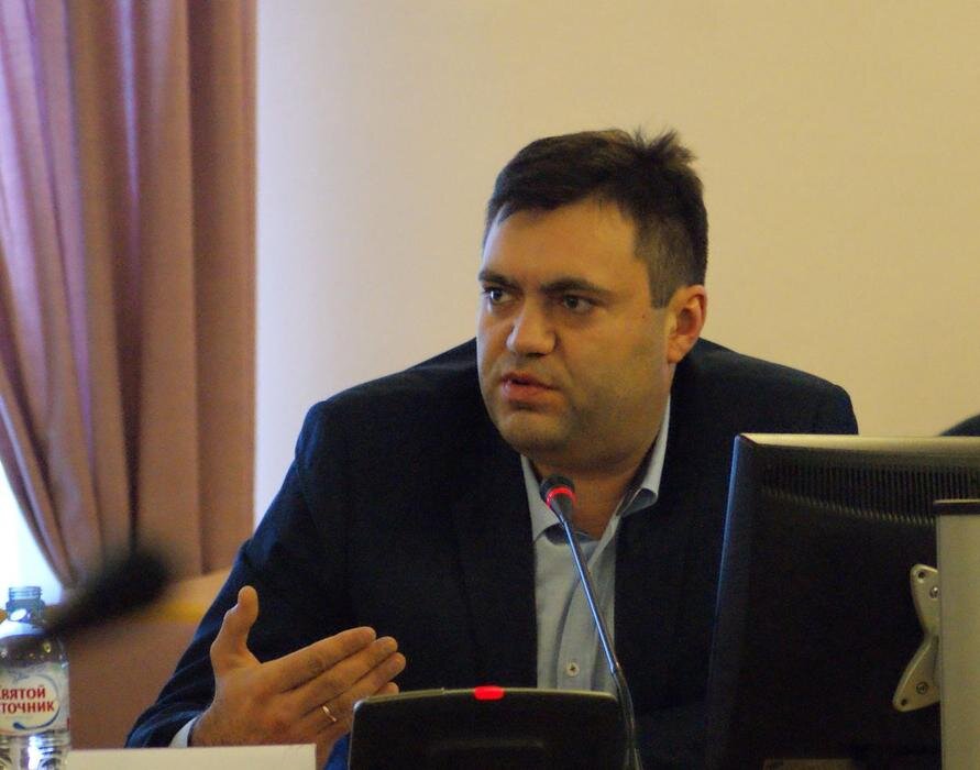 Госуслуги минусы. Тюмень плюсы и минусы проживания. Плюсы и минусы города. Минусы калининграда. Плюсы и минусы сайта.