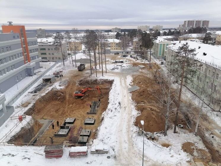 Усьвинские каменные столбы пермский край. Центральное уральское. Россия по округам. Центральное уральское. Большие притесы.