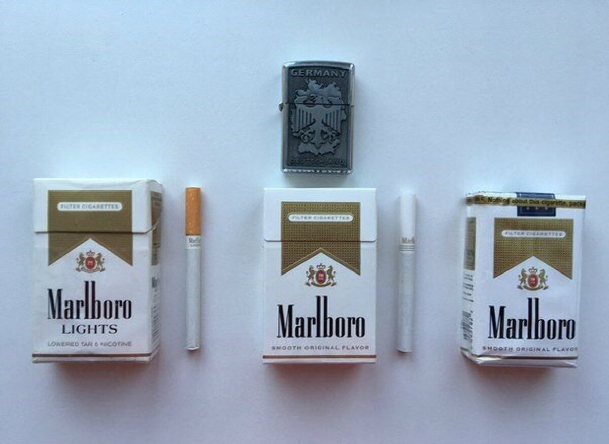 Сигареты Мальборо ультра Лайт. Пачка сигарет Мальборо Голд. Американский Мальборо Голд. Marlboro Gold 2023.