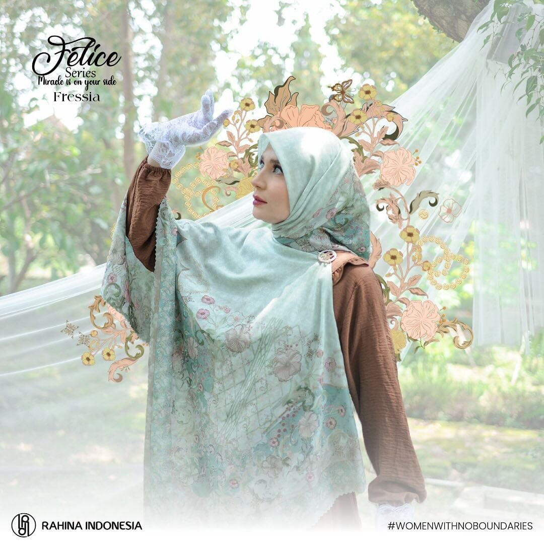 Телепрограмма тнт. 01 24. Программа телепередач твц. Телепрограмма 1999 года. Телепрограмма россия 13 марта.