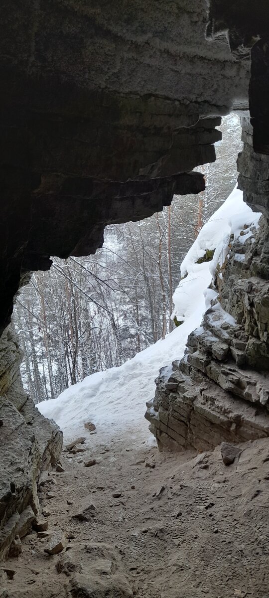 карауленский карстовый участок. каньон псахо в адлере. кизинка баракаевская. каньон псахо самшитовая роща. расщелина в пещере.