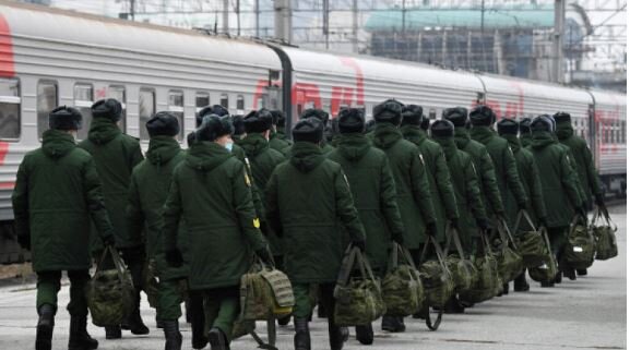 военная служба. 09 2022 мобилизации. 09 2022 мобилизации. протесты в москве 2022. мобилизация в россии.