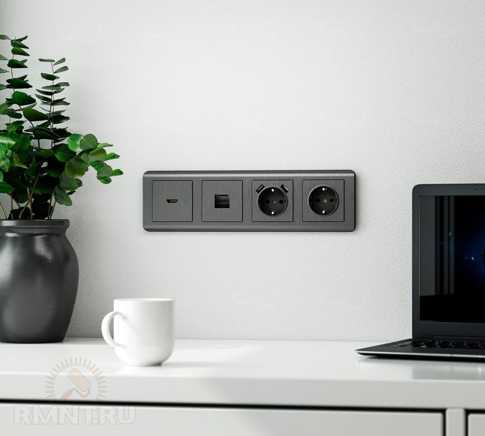 7024 фановая труба. стоят трубы для дымохода. трубы для водоснабжения. сварка сантехнических труб. стоят трубы для дымохода.