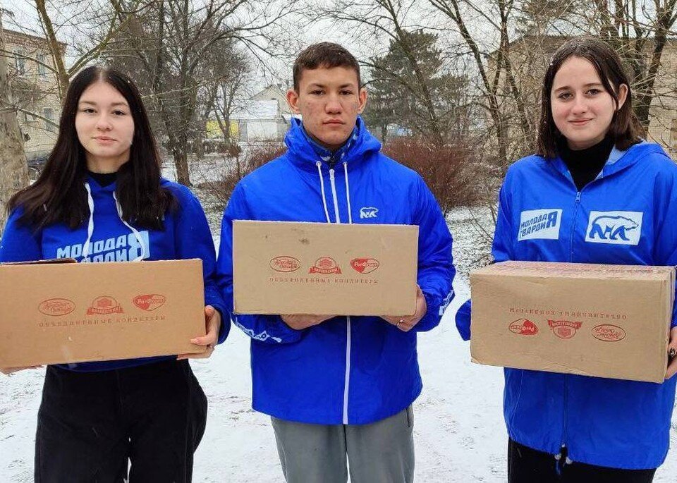 Детские запорожье. Запорожская детская площадка. Мелитополь детская площадка. 281 детский сад запорожье фото. Запорожская детская площадка.