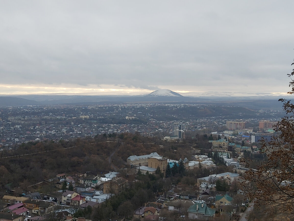 В памяти и в пятигорске 6 букв