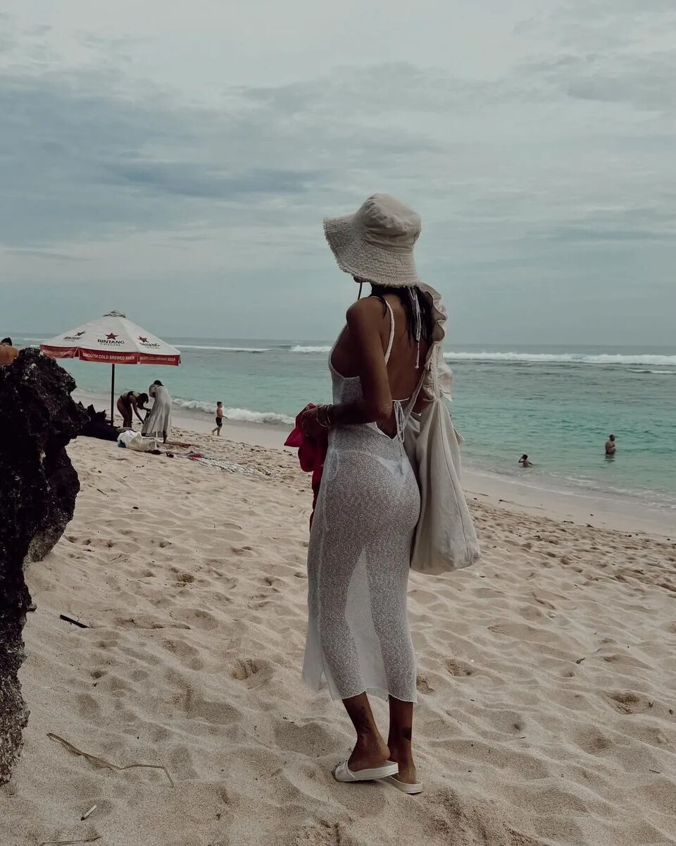 Фанаты, которые могут узнать кумира по части тела &mdash; ваш выход! Сегодня решили проверить, насколько хорошо ты знаешь знаменитостей. А чтобы было чуть легче, мы сделали подсказки.-8