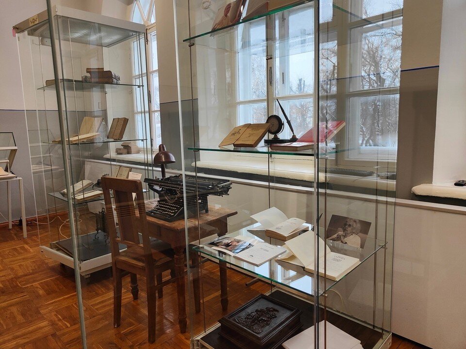 Музей купечества ульяновск. Канашский краеведческий музей картинная галерея. Музей симбирская фотография ульяновск. Ульяновск работа музей. Историко краеведческий музей в ульяновск.