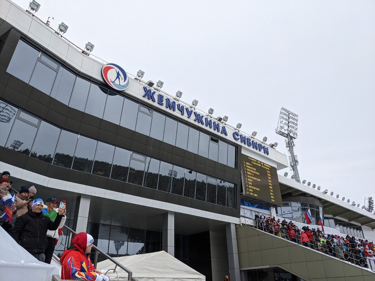 Тюмень 2024 фото города. Тюмень 2024 фото. Тюмень вчерашний концерт. Фото тюмени 2022 летом. Фотосессия на набережной.