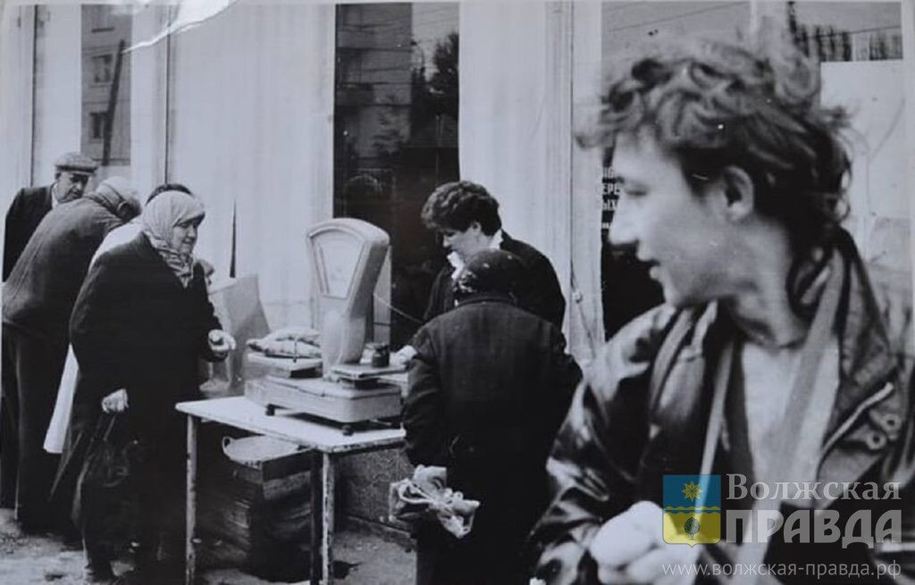 Движение неформалов "расцвело" в Волжском в конце 80-х📷    Новый фильм об истории волгоградского андеграунда обсудили неформалы со стажем
