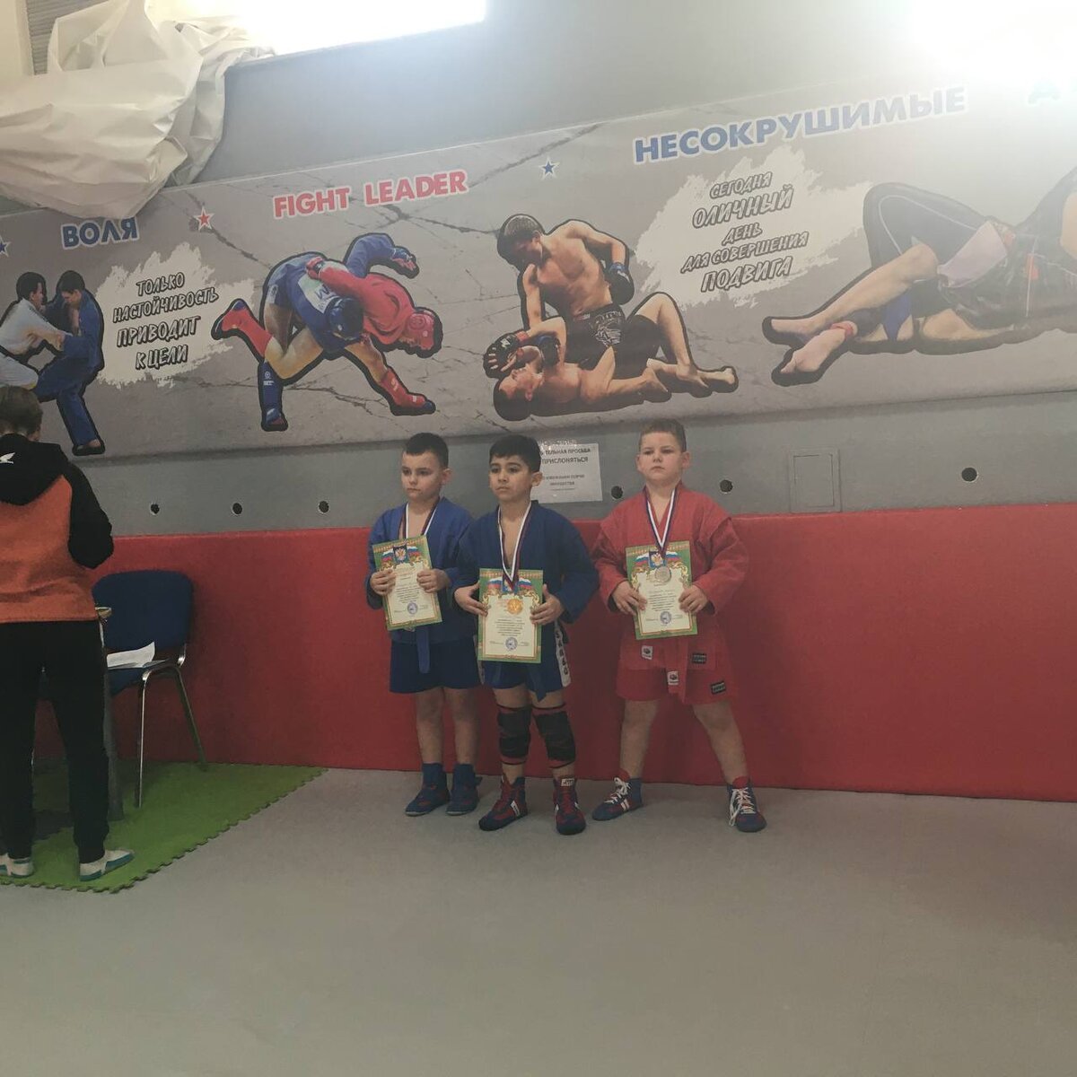 Академия r-1, ростов-на-дону. Академия фитнеса и единоборств r-one. Академия р 1. Академия r1 ростов. Рустамов рустам бокс.